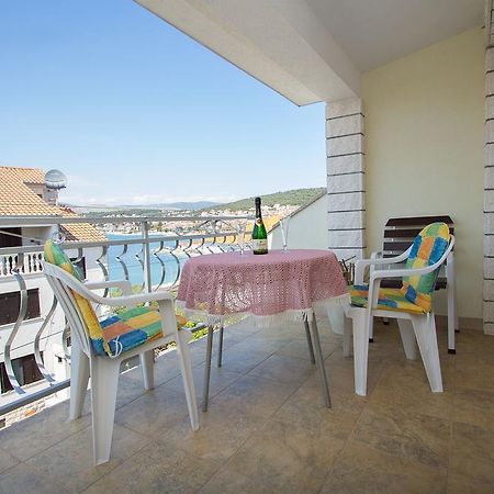 Apartments Mare โตรกีร์ ภายนอก รูปภาพ