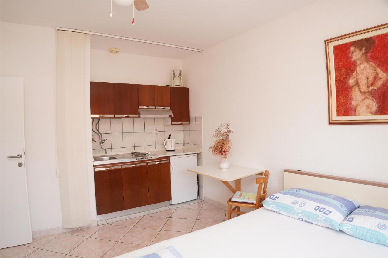 Apartments Mare โตรกีร์ ภายนอก รูปภาพ
