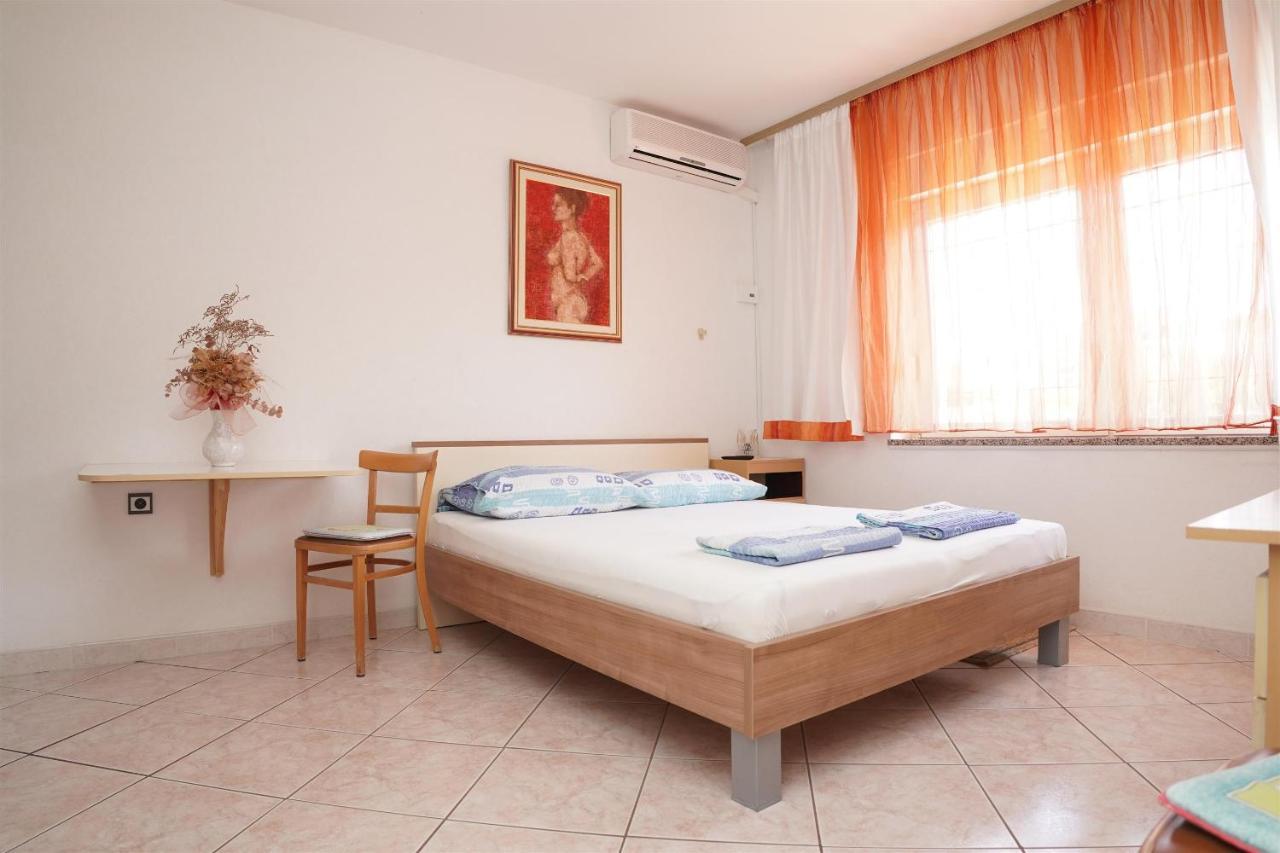 Apartments Mare โตรกีร์ ภายนอก รูปภาพ